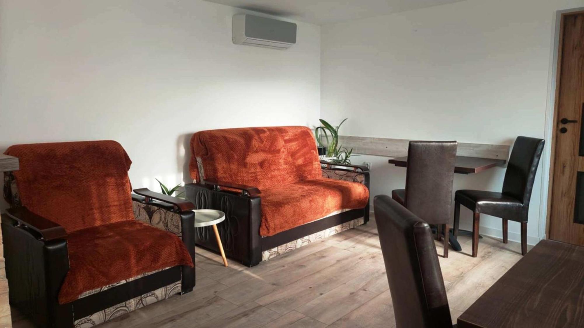 Hotel Casa Sol à Turda Extérieur photo