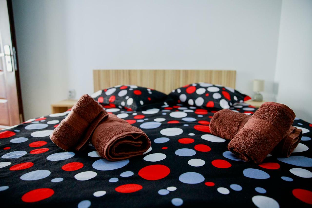 Hotel Casa Sol à Turda Extérieur photo